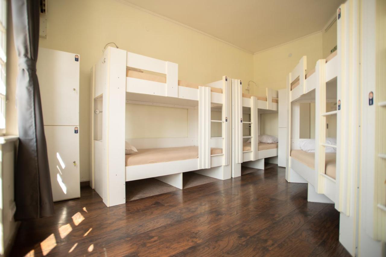 All In Hostel Belgrad Zewnętrze zdjęcie